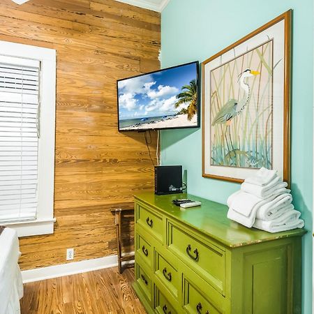 Tropical Village Key West Bagian luar foto