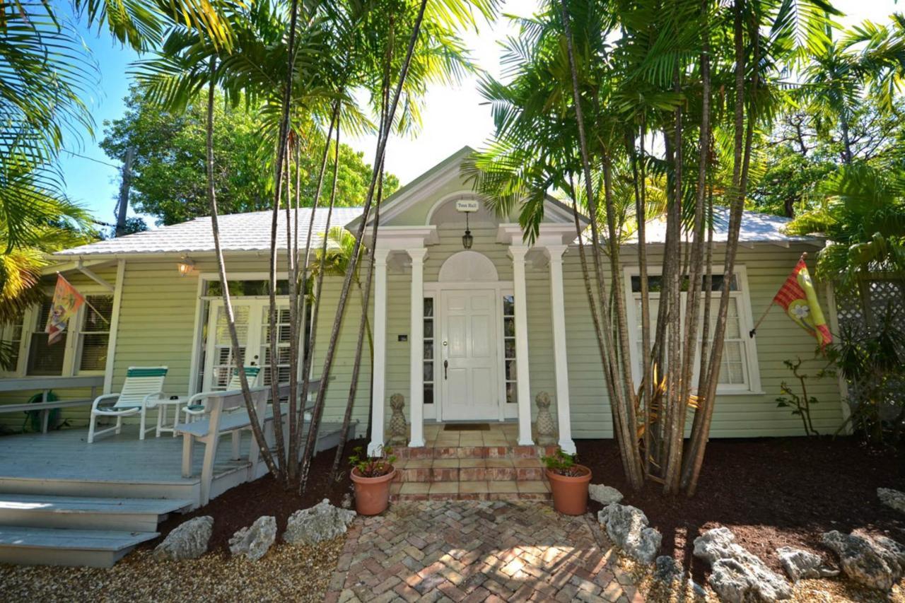 Tropical Village Key West Bagian luar foto