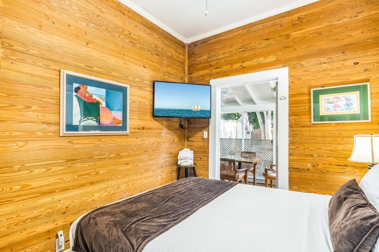 Tropical Village Key West Bagian luar foto